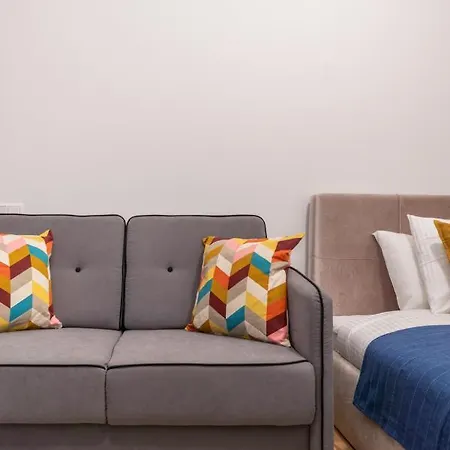 Lacplesa24 - Modern In Center Apartment Riga